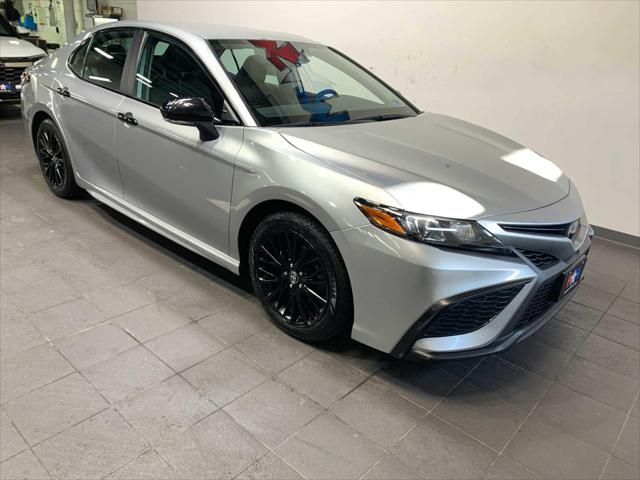 2022 Toyota Camry SE Nightshade Special AWD 2022 Toyota Camry SE Nightshade Special AWD