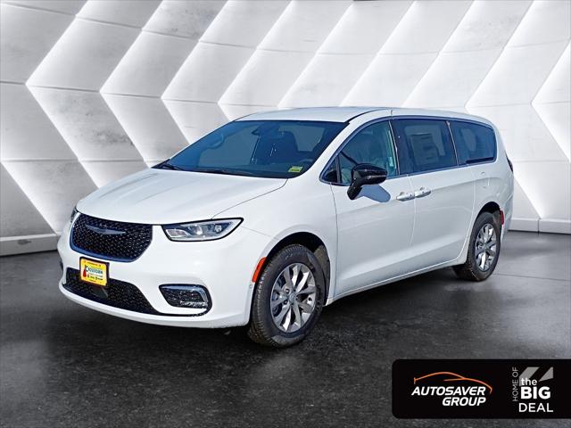 2026 Chrysler Pacifica PACIFICA SELECT AWD