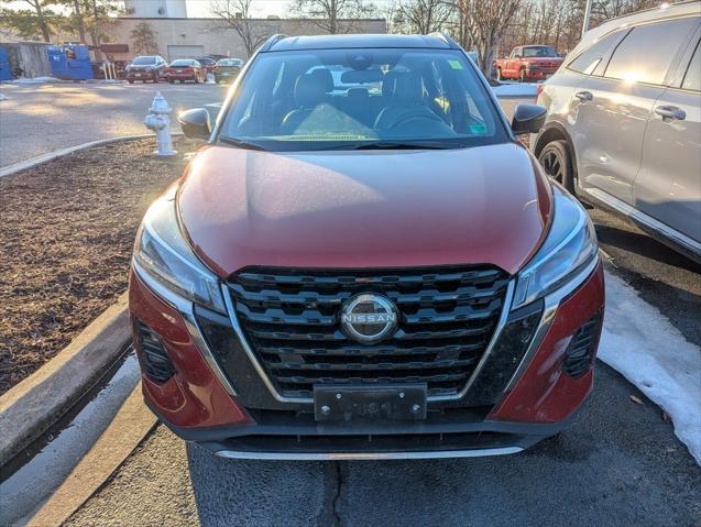 2023 Nissan Kicks SR Xtronic CVT