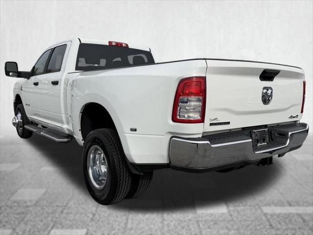 2024 RAM 3500 Big Horn Crew Cab 4x4 8 Box 2024 RAM 3500 Big Horn Crew Cab 4x4 8 Box