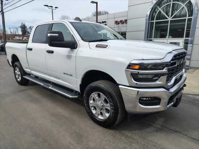 2025 RAM 2500 Big Horn Crew Cab 4x4 64 Box