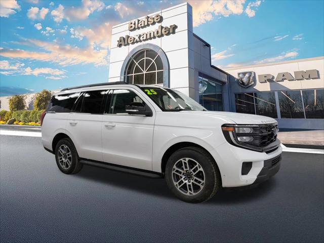 2025 Ford Expedition Active 2025 Ford Expedition Active