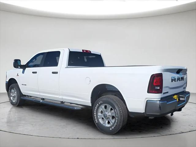 2026 Ram 2500 Big Horn Crew Cab 4x4 8' Box