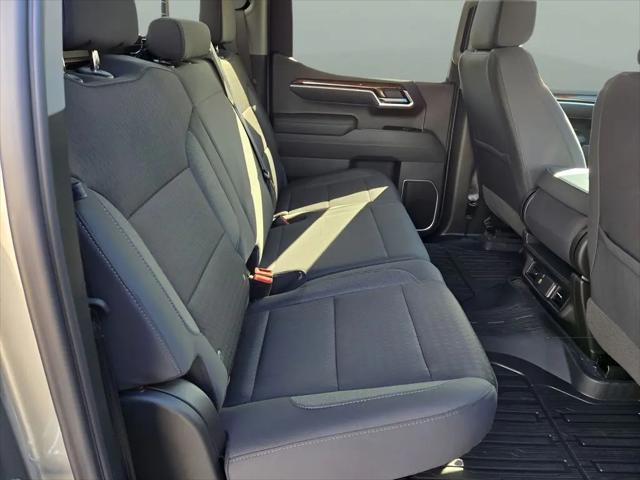 2026 GMC Sierra 1500 Crew Cab, Short Bed, SLE, 4WD