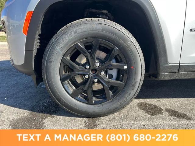 2026 Jeep Grand Cherokee Altitude 4x4