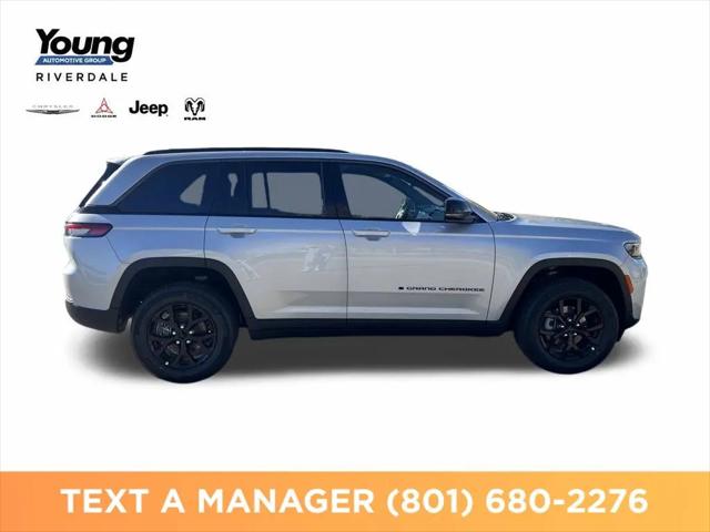 2026 Jeep Grand Cherokee Altitude 4x4