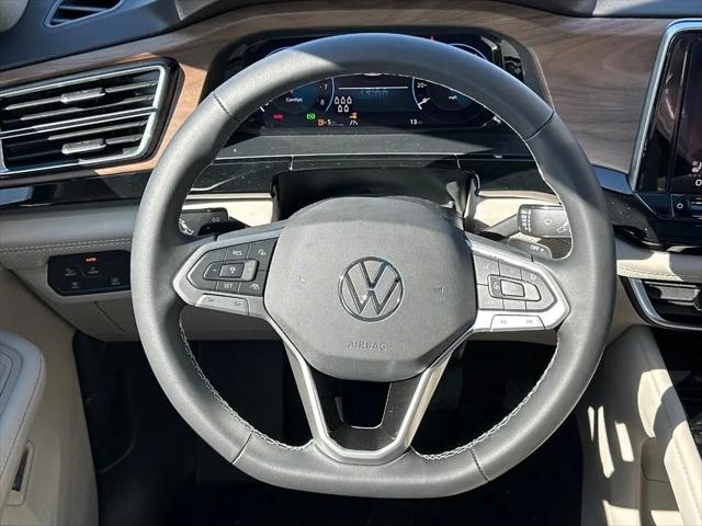2026 Volkswagen Atlas SE with Technology