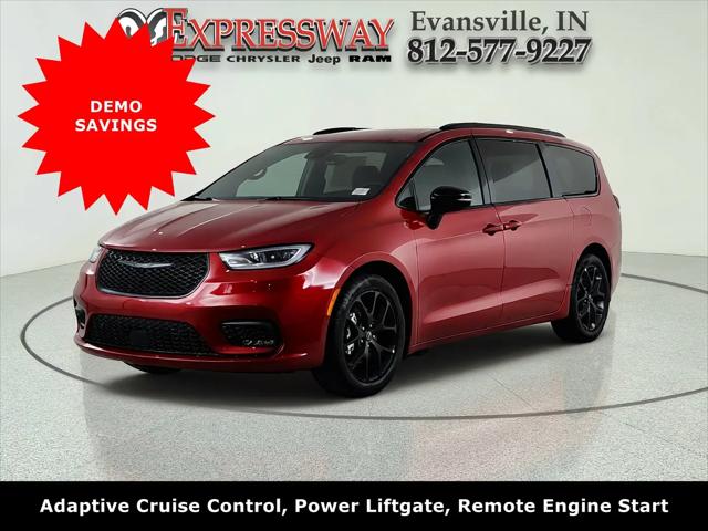 2026 Chrysler Pacifica Select for sale in Evansville, IN