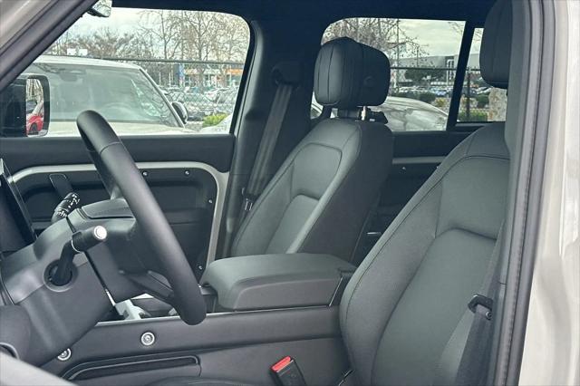 2026 Land Rover Defender P400 X