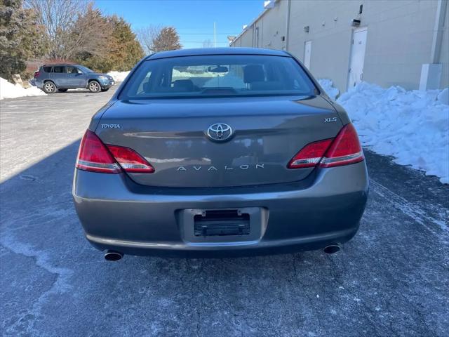 2006 Toyota Avalon XL