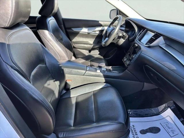 2019 INFINITI QX50 ESSENTIAL