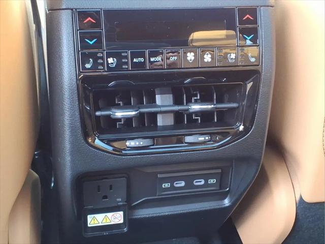 2026 Jeep Grand Cherokee L Summit 4x4