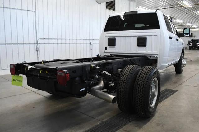 2026 Ram 3500 Tradesman/Big Horn