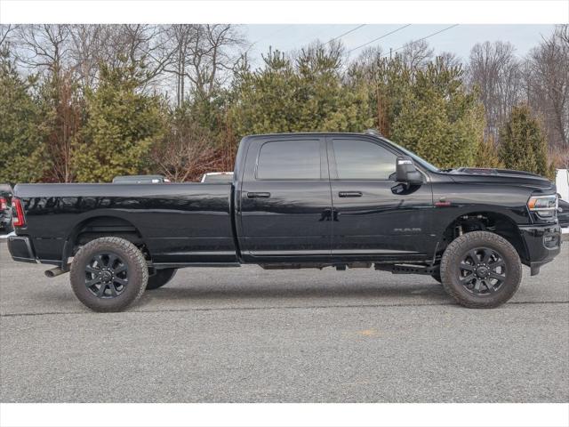 2024 RAM 3500 Laramie Crew Cab 4x4 8 Box 2024 RAM 3500 Laramie Crew Cab 4x4 8 Box