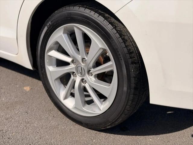 2018 Acura ILX AcuraWatch Plus Package