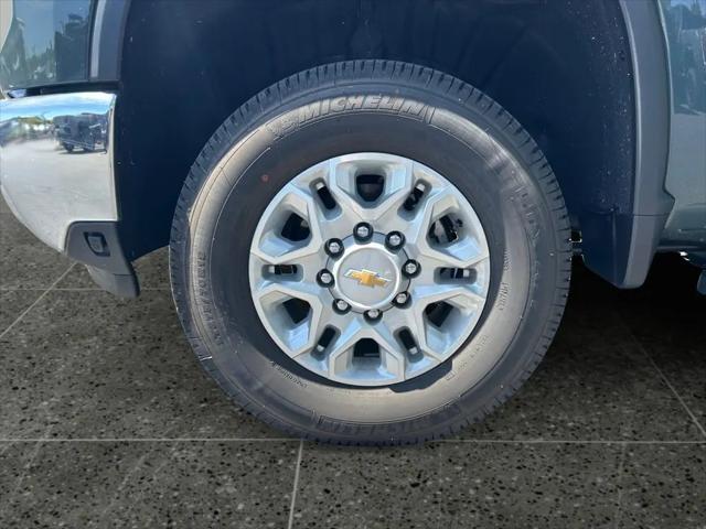 2026 Chevrolet Silverado 2500HD Crew Cab, Standard Bed, LTZ, 4WD