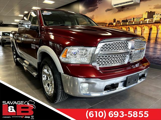 2017 RAM 1500 Laramie Crew Cab 4x4 57 Box