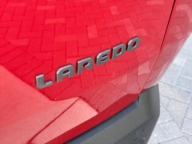 2026 Jeep Cherokee Laredo