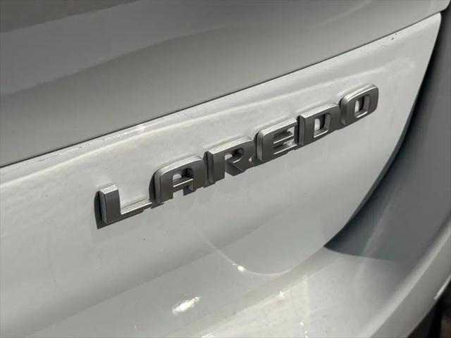 2026 Jeep Grand Cherokee L Laredo 4x4