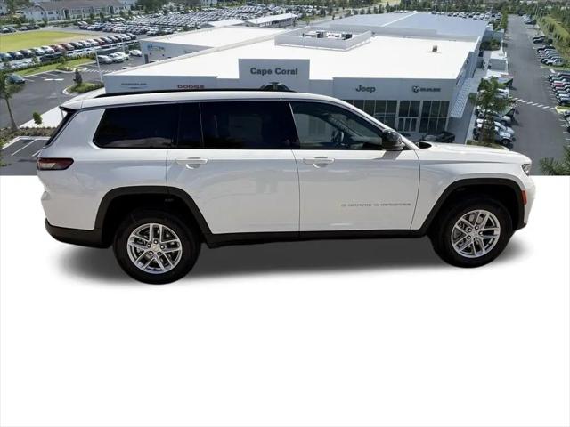 2026 Jeep Grand Cherokee L Laredo 4x4