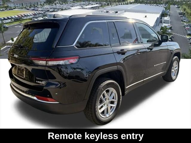 2026 Jeep Grand Cherokee Laredo 4x2