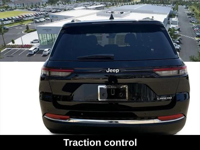 2026 Jeep Grand Cherokee Laredo 4x2