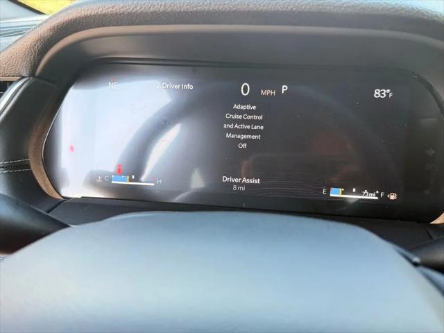2026 Jeep Grand Cherokee Laredo 4x2