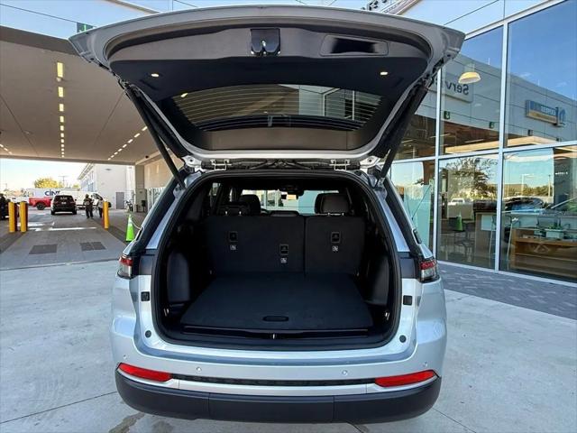 2026 Jeep Grand Cherokee Limited 4x2
