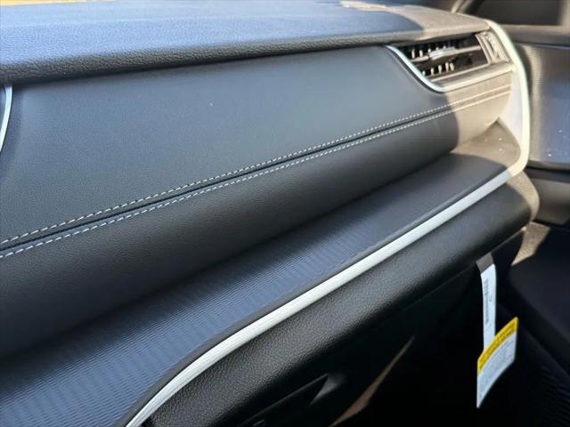 2026 Jeep Grand Cherokee Laredo 4x2