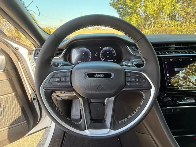 2026 Jeep Grand Cherokee Laredo 4x2