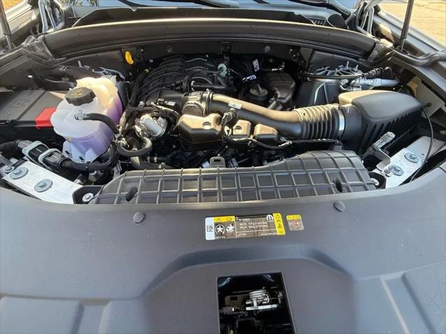 2026 Jeep Grand Cherokee Laredo 4x2