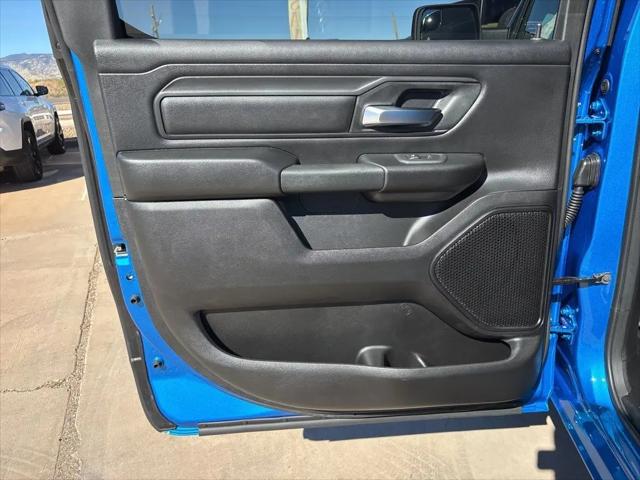 2026 Ram 1500 Tradesman Crew Cab 4x4 5'7" Box