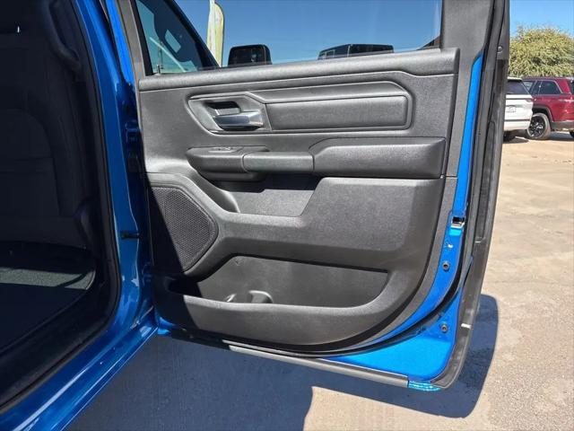 2026 Ram 1500 Tradesman Crew Cab 4x4 5'7" Box