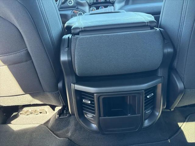 2026 Ram 1500 Tradesman Crew Cab 4x4 5'7" Box