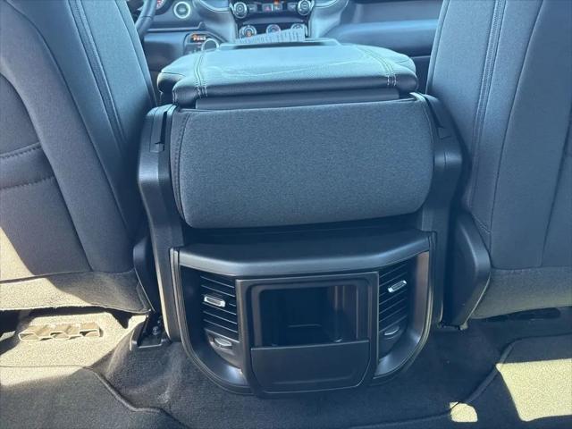 2026 Ram 1500 Tradesman Crew Cab 4x4 5'7" Box