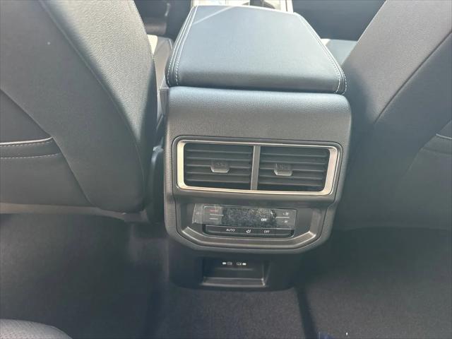 2026 Volkswagen Atlas SE