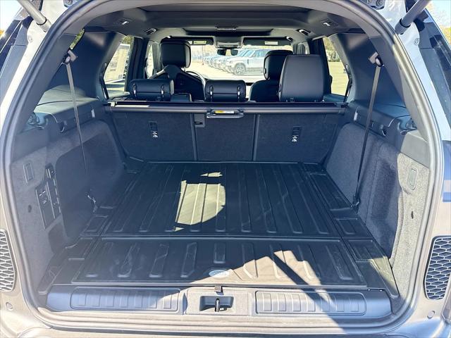 2026 Land Rover Discovery S