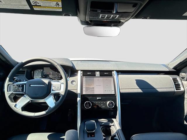 2026 Land Rover Discovery S
