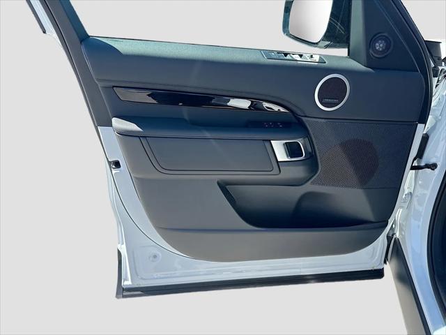 2026 Land Rover Discovery S