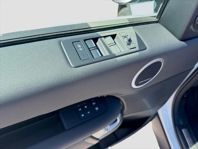 2026 Land Rover Discovery S