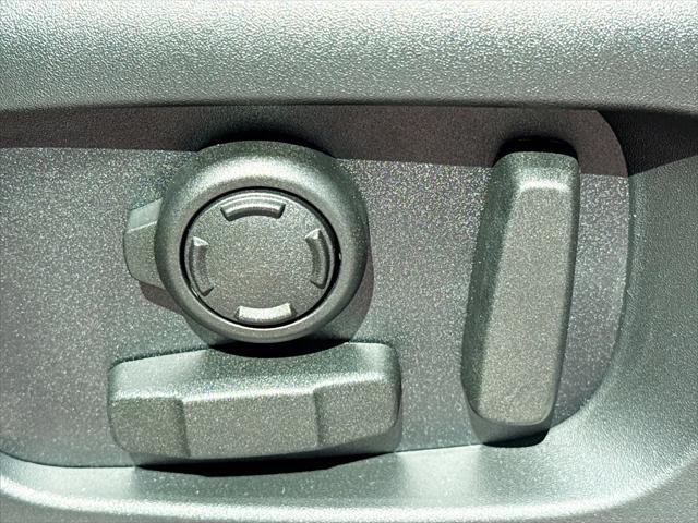 2026 Land Rover Discovery S