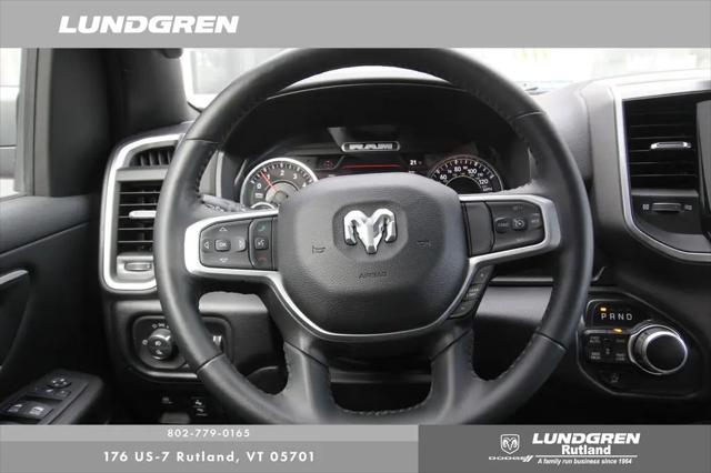 2022 Ram 1500 Big Horn Crew Cab 4x4 5'7" Box