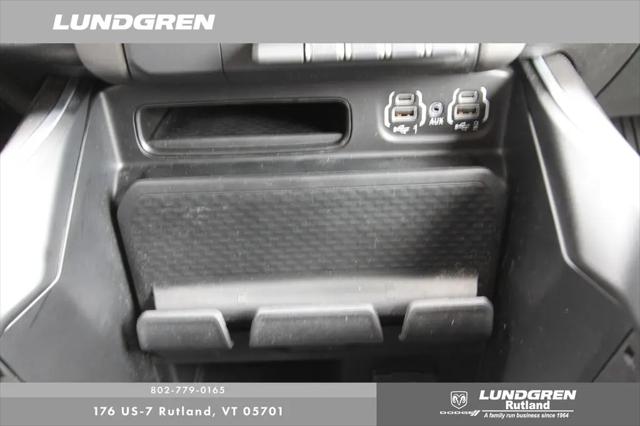 2022 Ram 1500 Big Horn Crew Cab 4x4 5'7" Box