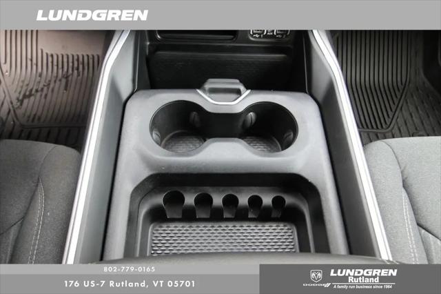 2022 Ram 1500 Big Horn Crew Cab 4x4 5'7" Box