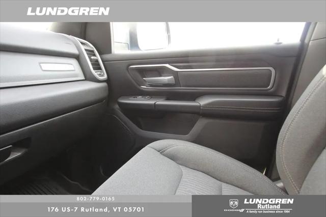 2022 Ram 1500 Big Horn Crew Cab 4x4 5'7" Box