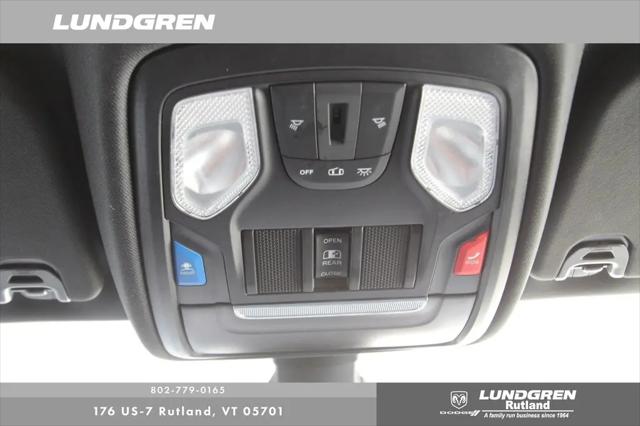 2022 Ram 1500 Big Horn Crew Cab 4x4 5'7" Box