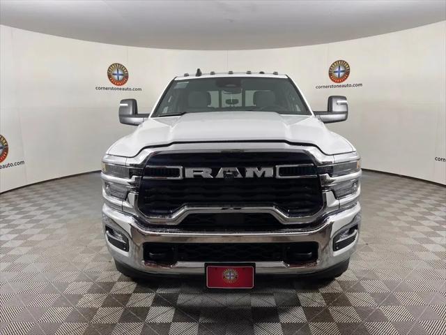 2026 Ram 3500 Tradesman Crew Cab 4x4 8' Box