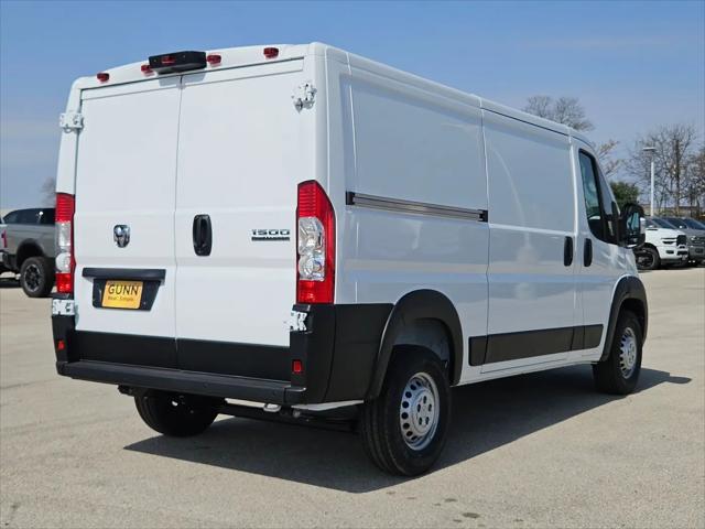 2026 Ram ProMaster Cargo Van Tradesman Low Roof 136" WB w/Pass Seat