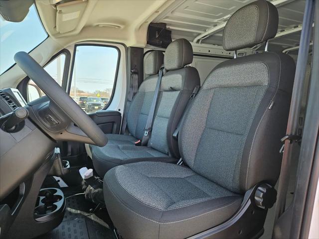 2026 Ram ProMaster Cargo Van Tradesman Low Roof 136" WB w/Pass Seat