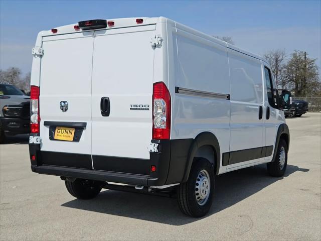 2026 Ram ProMaster Cargo Van Tradesman Low Roof 136" WB w/Pass Seat